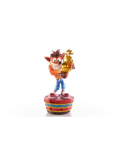 10743-Figuras - Figura Crash Team Racing Nitro-Fueled Crash Winner 46 cm-5060316623145