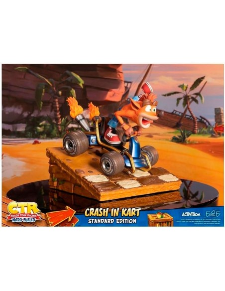 -13860-Figuras - Figura Crash Team Racing Nitro-Fueled Crash in Kart 31 cm-5060316625163